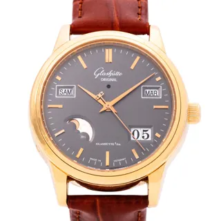 Glashütte Senator 1-39-50-15-21-04 Yellow gold Gray