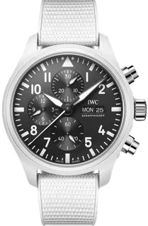 IWC Pilot IW389105 Ceramic Black