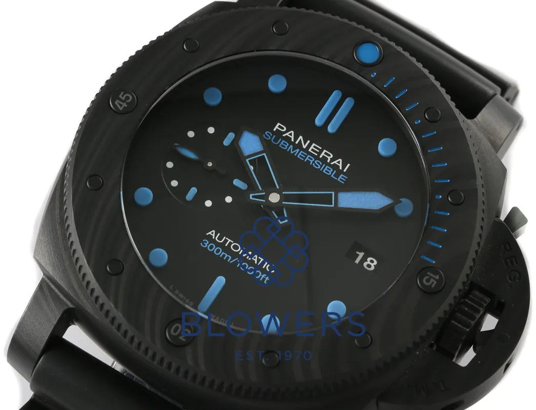 Panerai Luminor GMT Automatic PAM 01616 47mm Carbon fiber Black 4