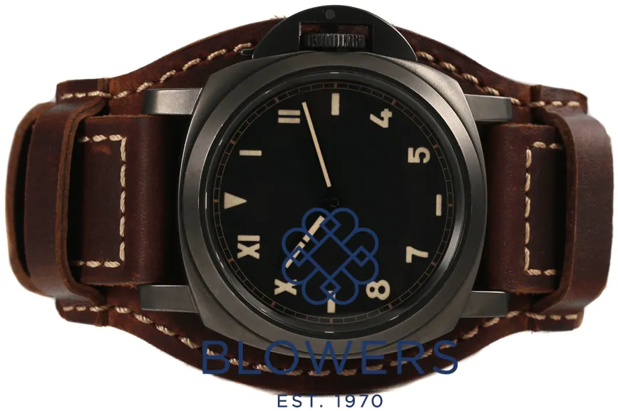 Panerai California PAM 00779 44mm Titanium Black 12