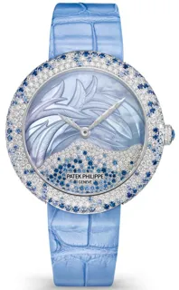 Patek Philippe Calatrava 4899/901G-001 White gold Blue