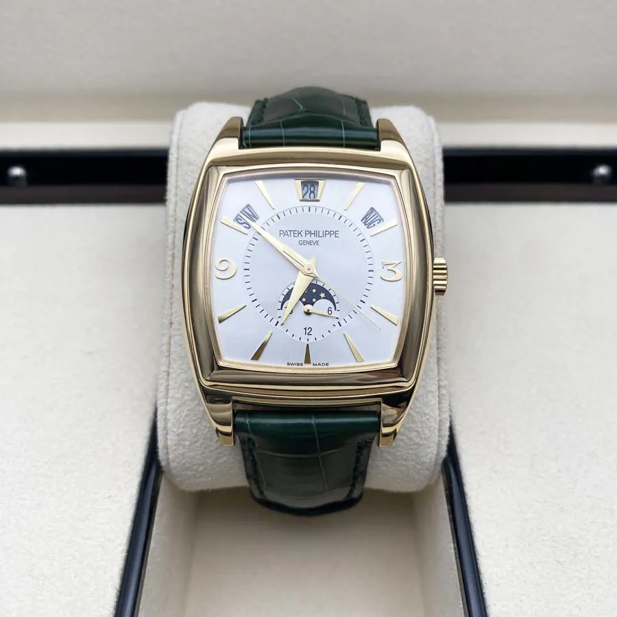 Patek Philippe Gondolo 5135J-001 39mm Yellow gold Silver