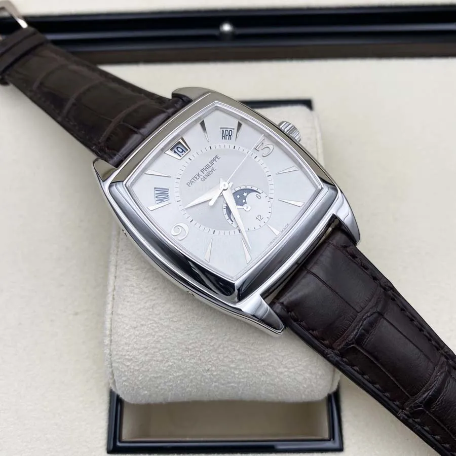 Patek Philippe Gondolo 5135G-001 39mm White gold White 1