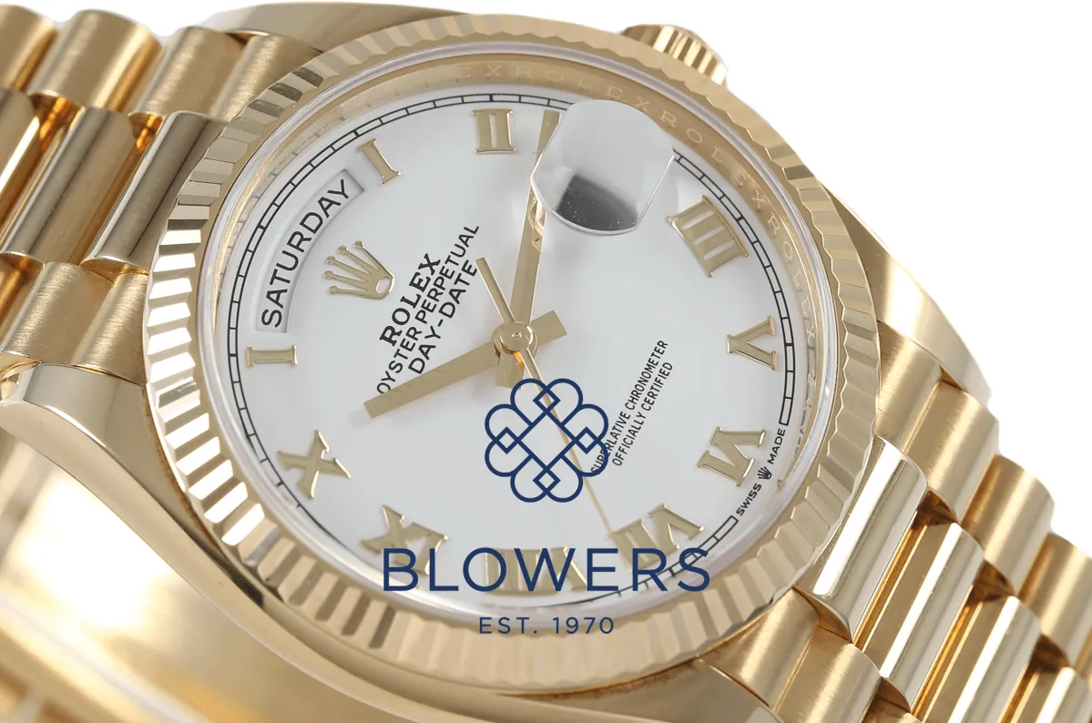 Rolex Day-Date 36 128238 36mm Yellow gold White 7