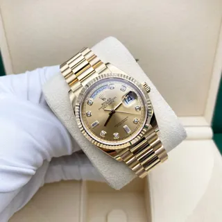 Rolex Day-Date 36 128238 Yellow gold Champagne