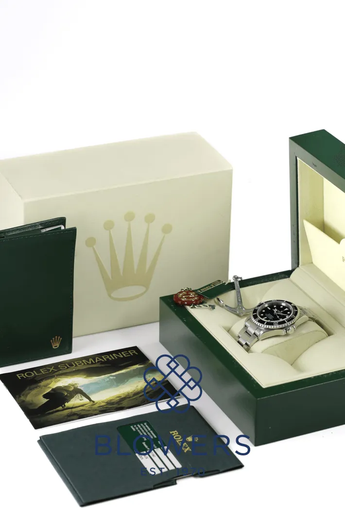 Rolex Sea-Dweller 16600 40mm Stainless steel Black 12