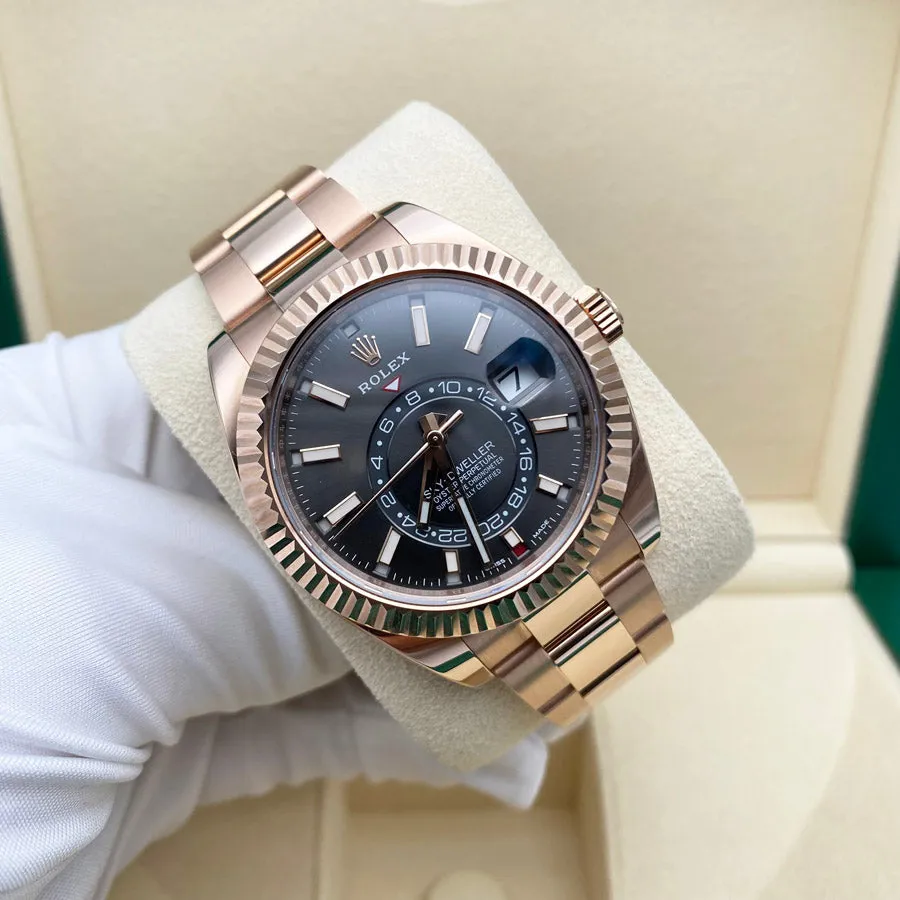 Rolex Sky-Dweller 326935 42mm Rose gold Gray