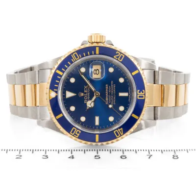 Rolex Submariner 16613 40mm Yellow gold and stainless steel Blue 6