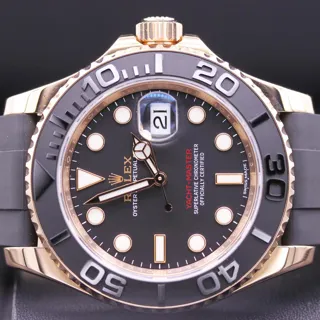 Rolex Yacht-Master 40 126655 Rose gold Black