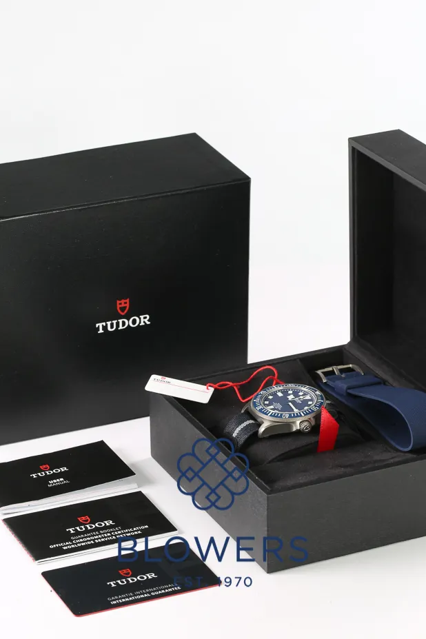 Tudor Pelagos 25707B 42mm Titanium Blue 12