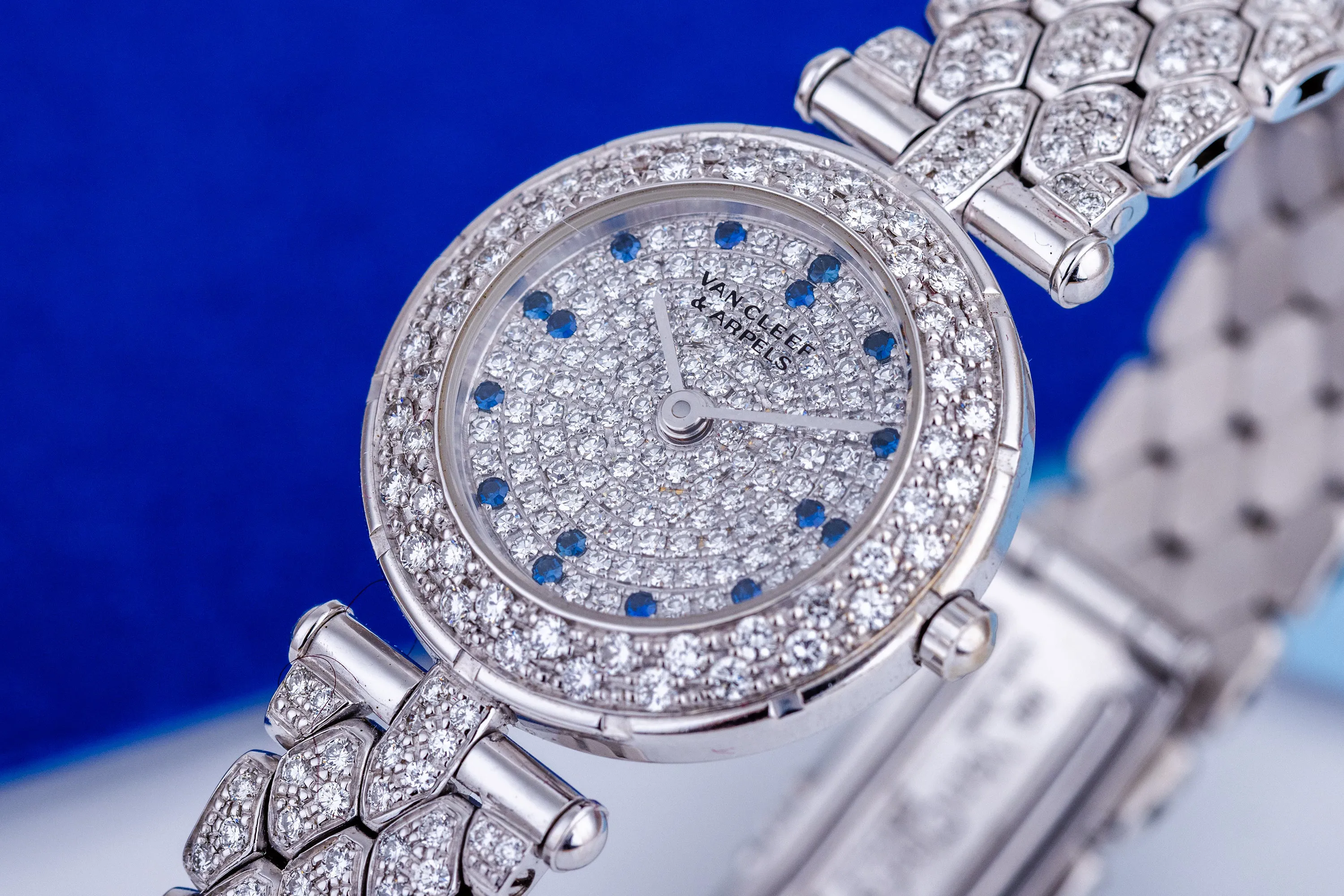 Van Cleef & Arpels 24mm White gold Pave 4