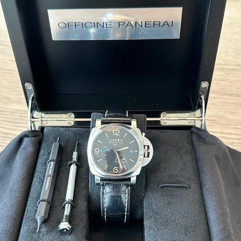 Panerai Luminor PAM 00090 44mm Steel Black