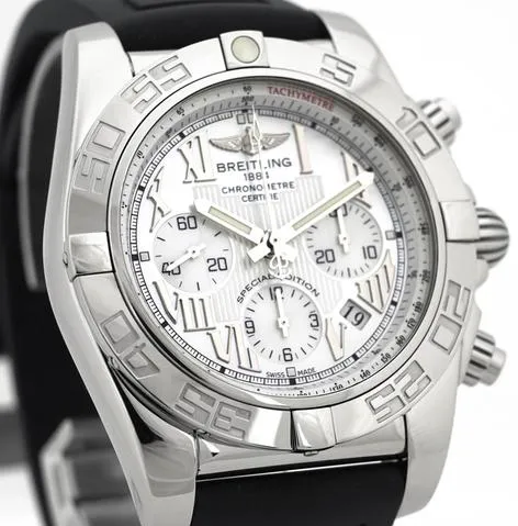 Breitling Chronomat AB0110 44mm Steel White 3