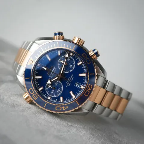 Omega Seamaster Planet Ocean 215.20.46.51.03.001 45.5mm Yellow gold and Stainless steel Blue 1