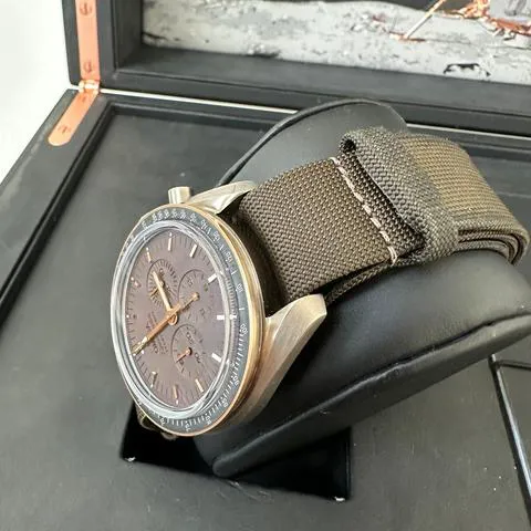 Omega Speedmaster Moon watch 311.62.42.30.06.001 42mm Titanium Brown 1