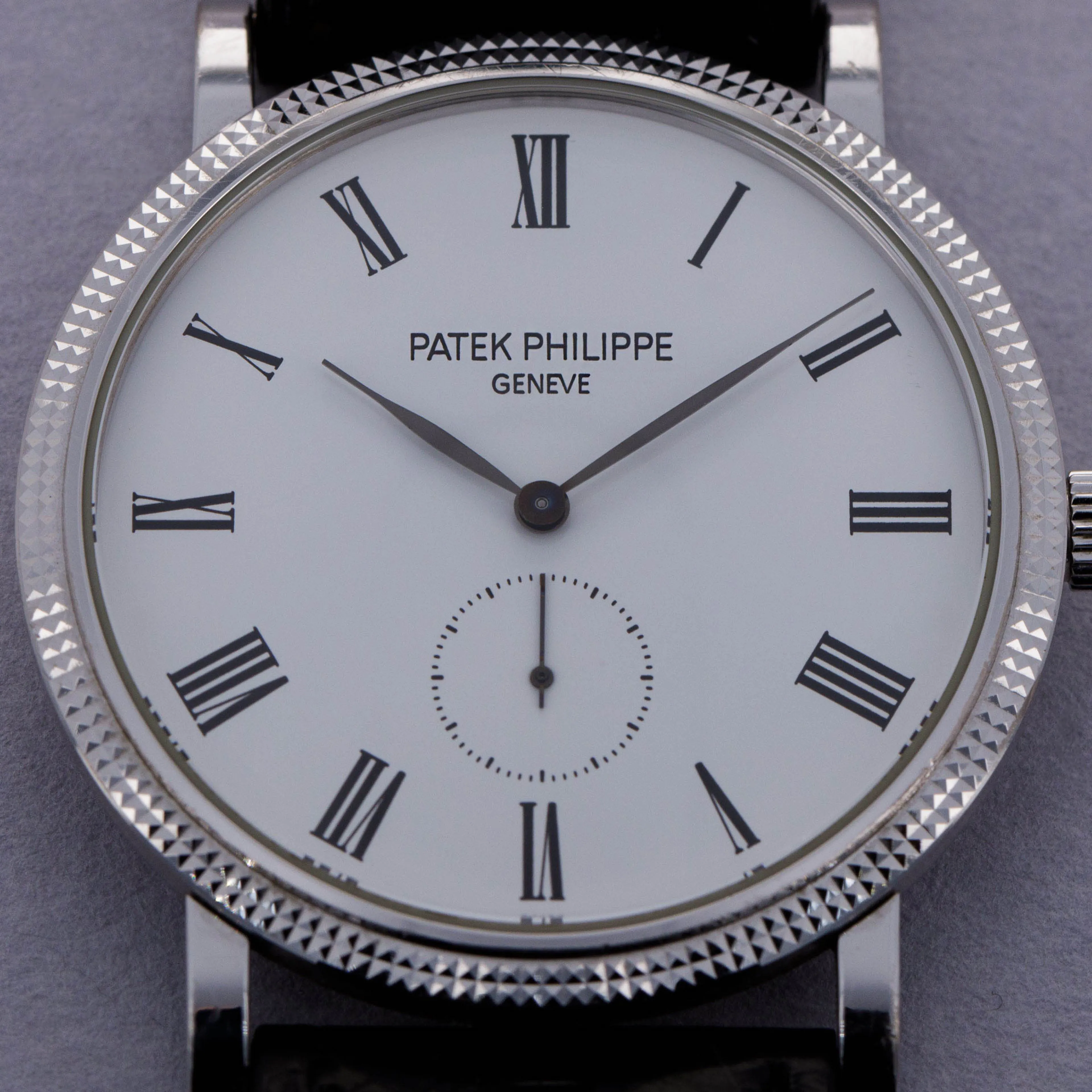 Patek Philippe Calatrava 5119G 36mm White gold White 11