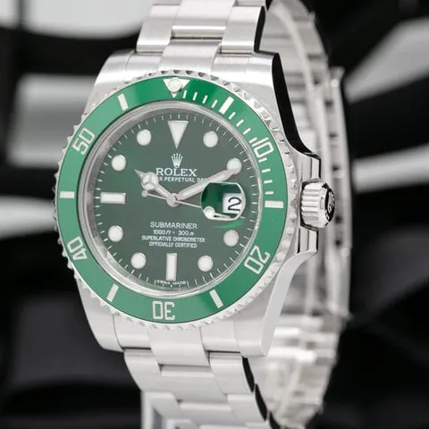 Rolex Submariner 116610LV 40mm Steel Green