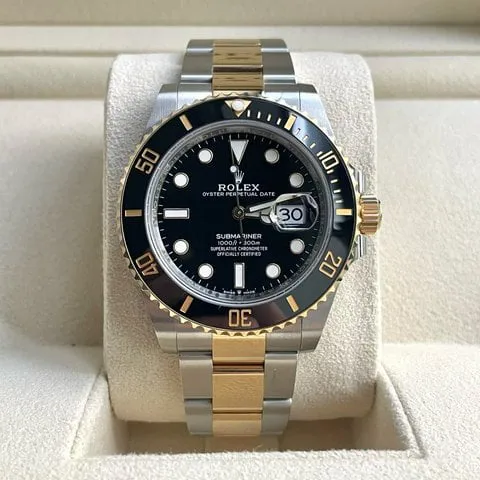 Rolex Submariner 126613LN 41mm Yellow gold and Stainless steel Black