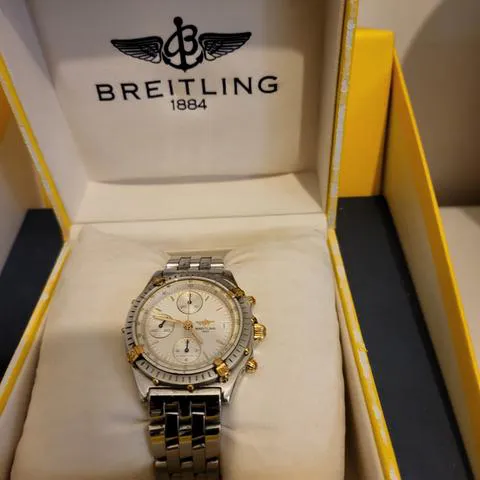 Breitling Chronomat B13050.1 39mm Gold/steel White