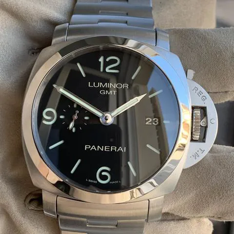 Panerai Luminor 1950 3 Days GMT Automa PAM 00329 44mm Stainless steel Black 6