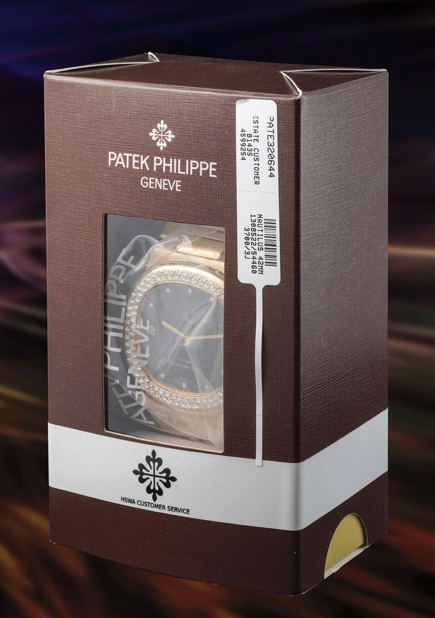 Patek Philippe Nautilus 3700/003 42mm Yellow gold and diamond-set 1