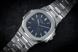 Patek Philippe Nautilus 3700/1A Stainless steel Blue