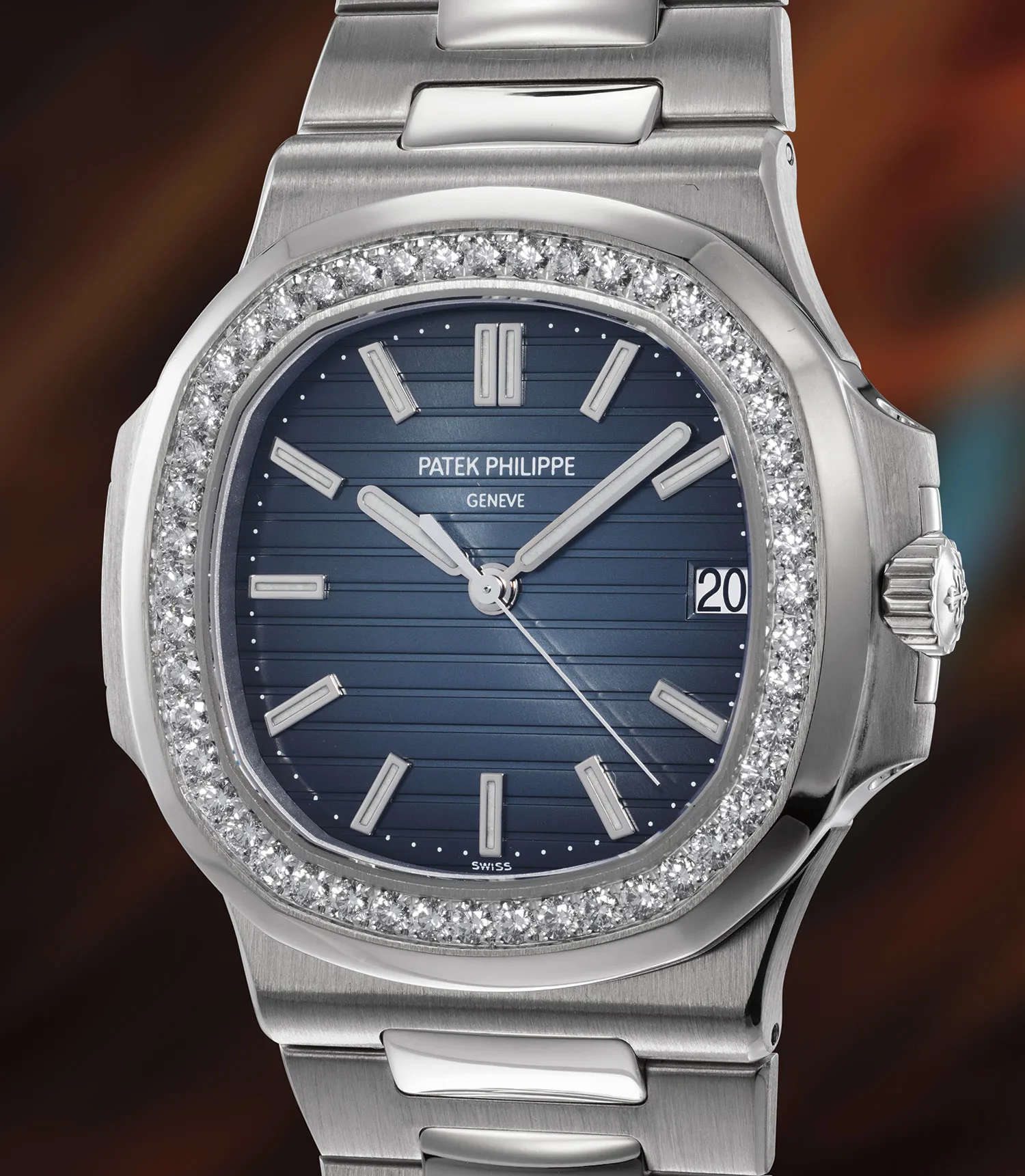 Patek Philippe Nautilus 5713/1G-001