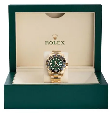 Rolex GMT-Master II 116718 40mm Yellow gold Green 2