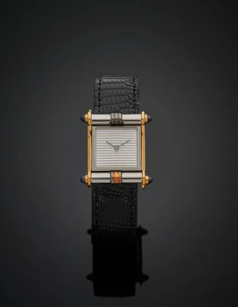 Van Cleef & Arpels 27mm Yellow gold and Stainless steel Silver