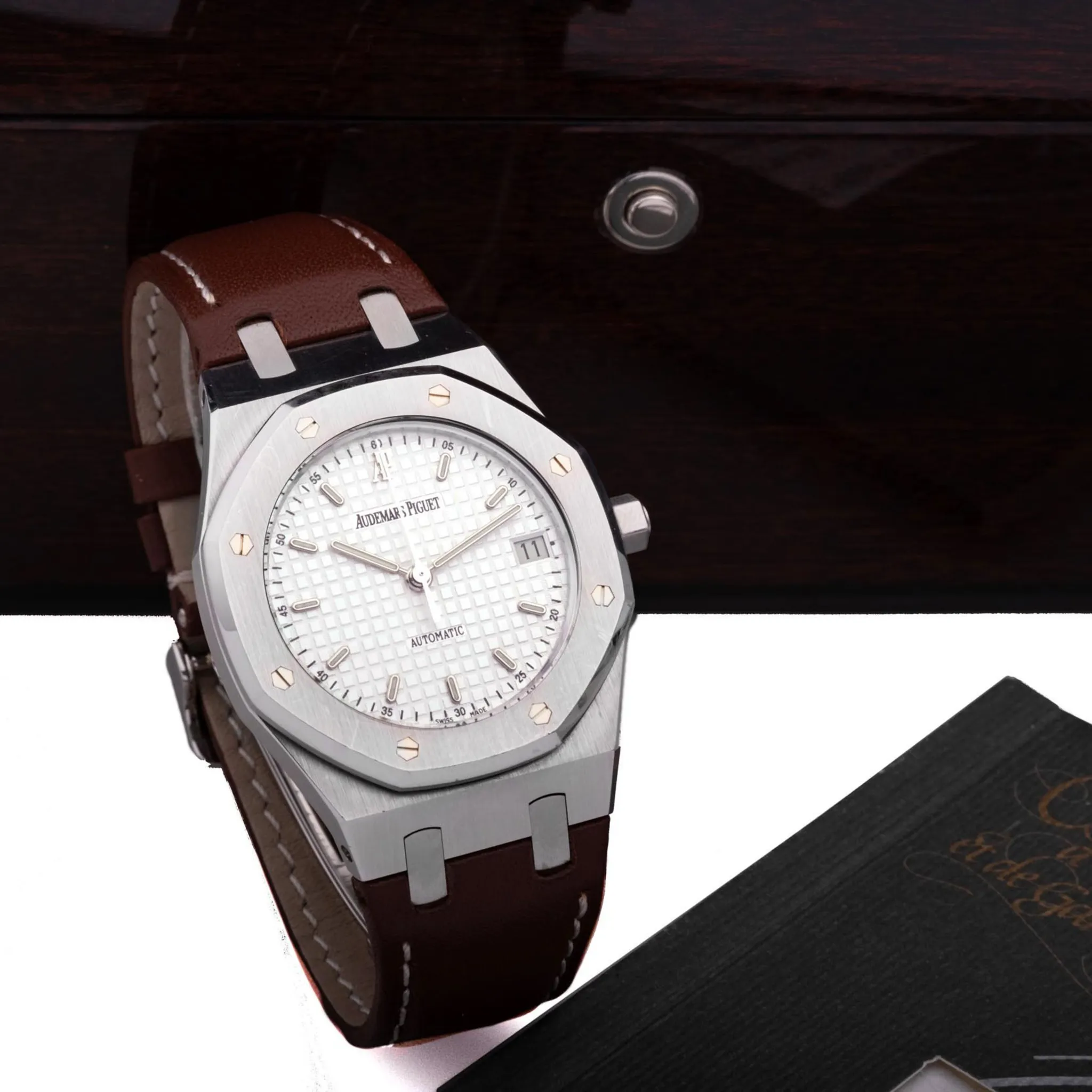 Audemars Piguet Royal Oak 15189ST 37mm Stainless steel White