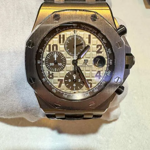 Audemars Piguet Royal Oak Offshore 26470ST.OO.A801CR.01 42mm Stainless steel Beige