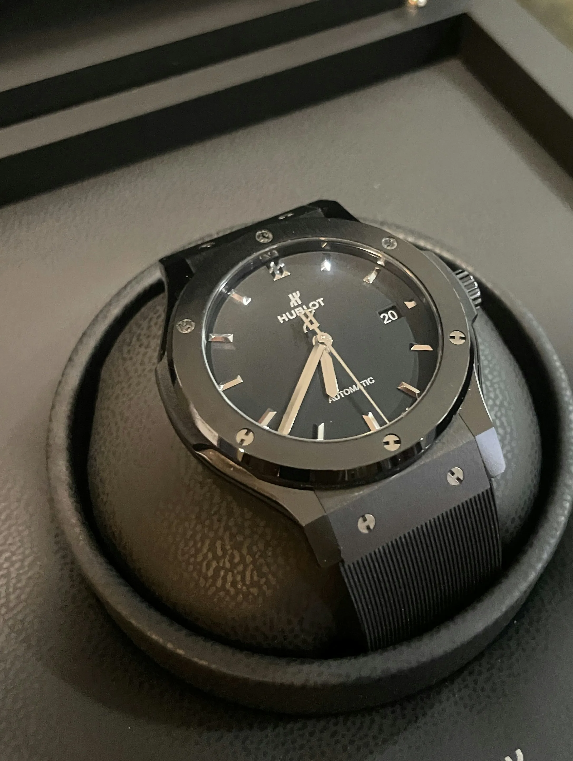 Hublot Classic Fusion 542.CH.1171.RX 42mm Ceramic Black 10