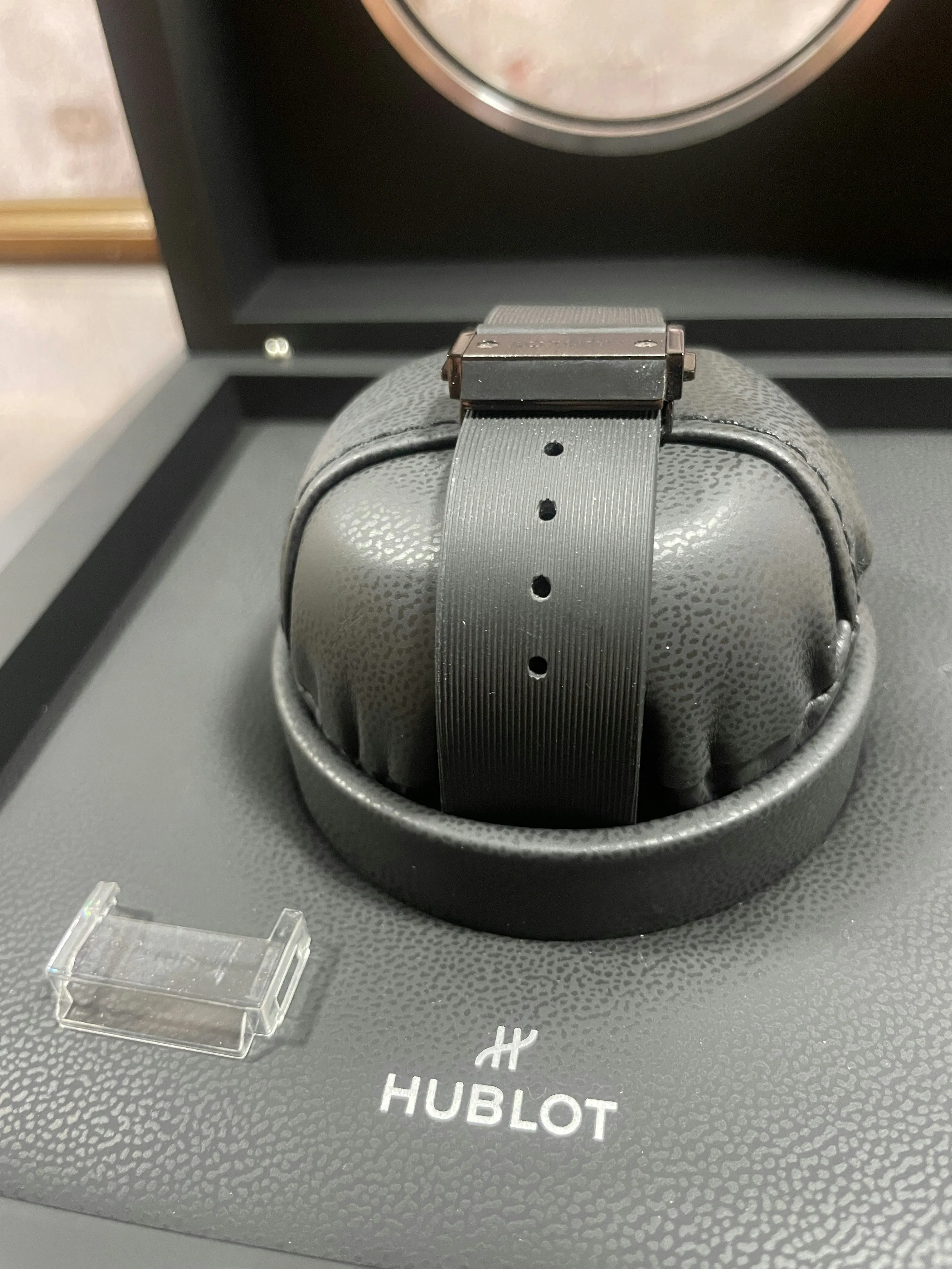 Hublot Classic Fusion 542.CH.1171.RX 42mm Ceramic Black 11