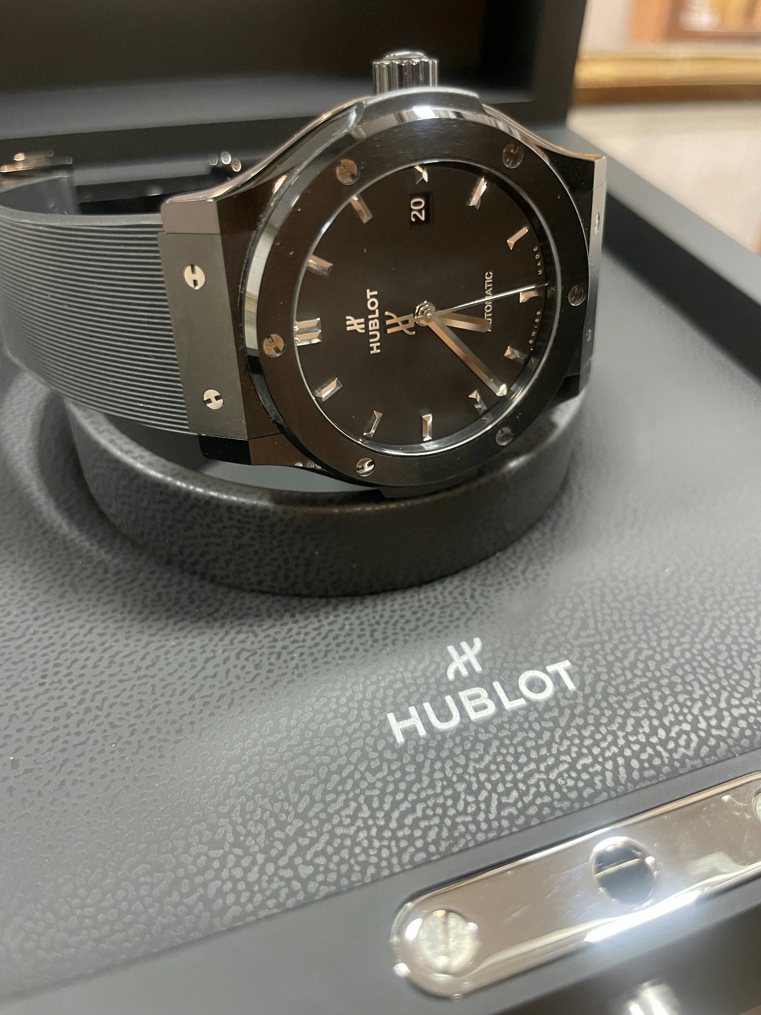 Hublot Classic Fusion 542.CH.1171.RX 42mm Ceramic Black 18