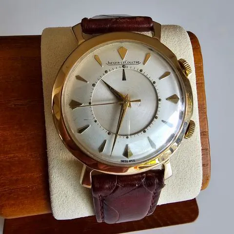Jaeger-LeCoultre Memovox 34mm Yellow gold White