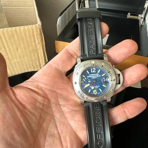 Panerai Submersible PAM 00087 44mm Titanium Blue 2