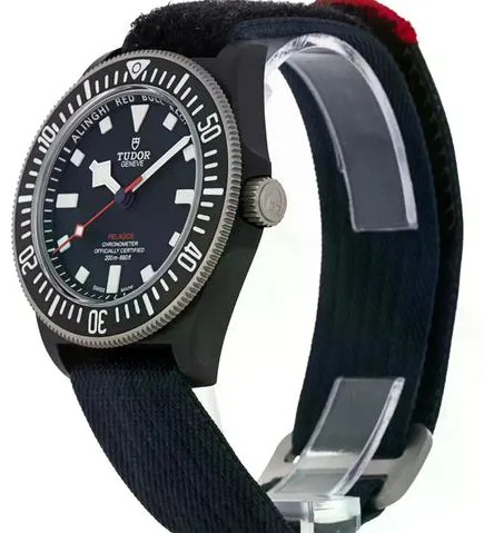 Tudor Pelagos M25707KN-0001 42mm Carbon fiber Blue 5