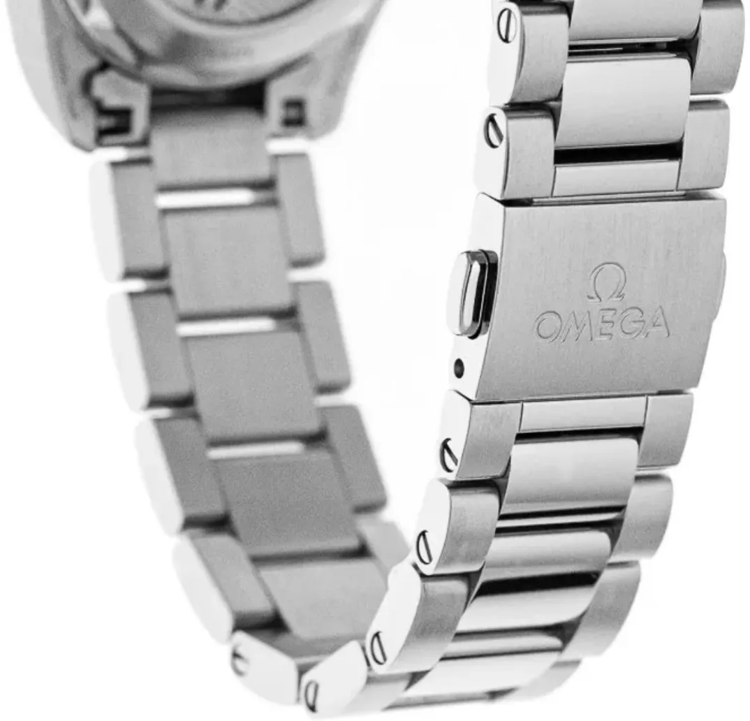 Omega Aqua Terra 220.10.28.60.54.001 28mm Stainless steel White 3