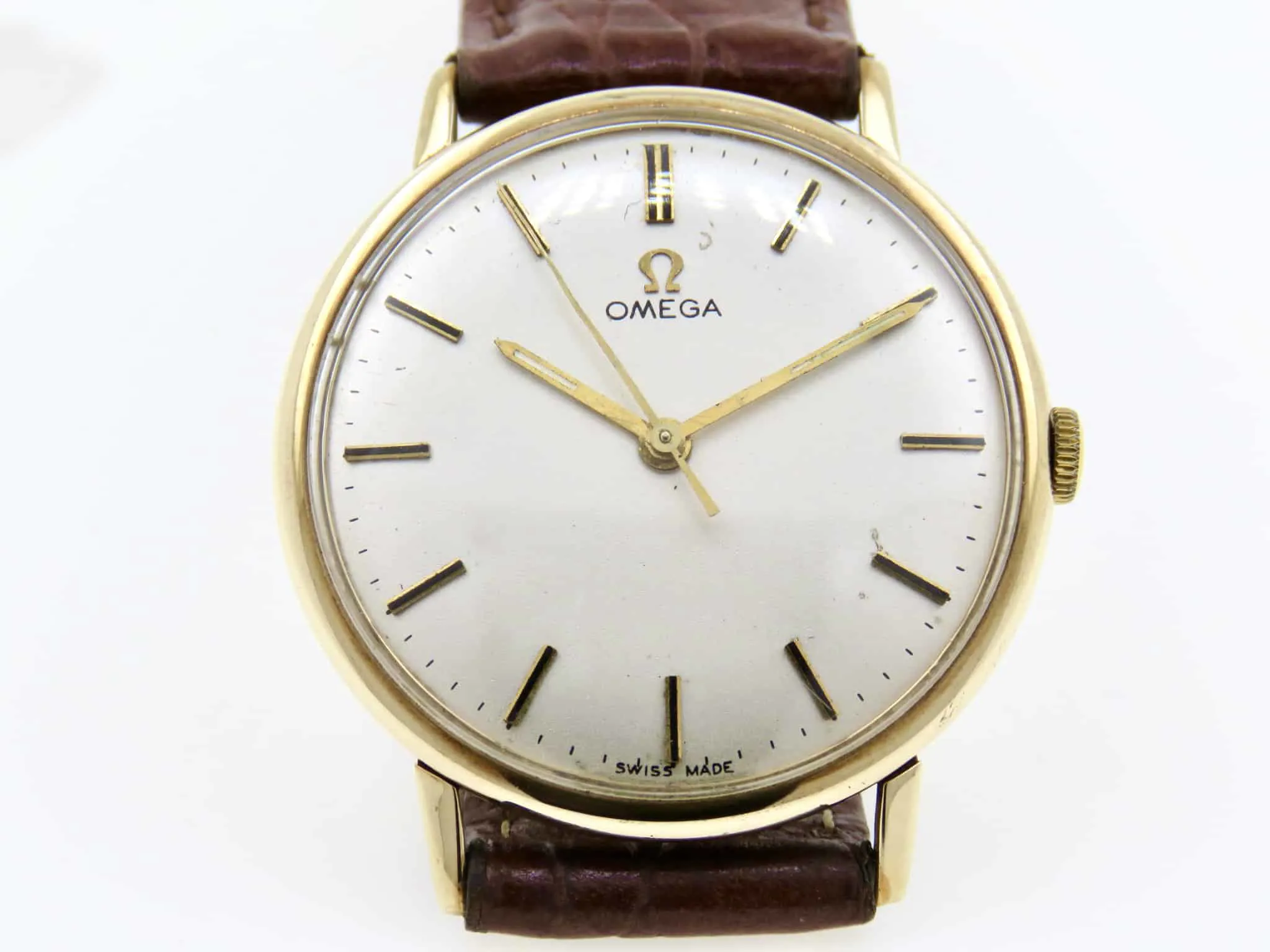 Omega W2 33.5mm Yellow gold Cream 2