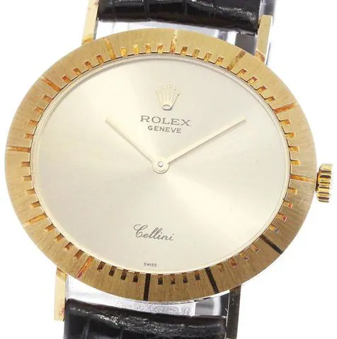 Rolex Cellini 4083 33mm Yellow gold Gold