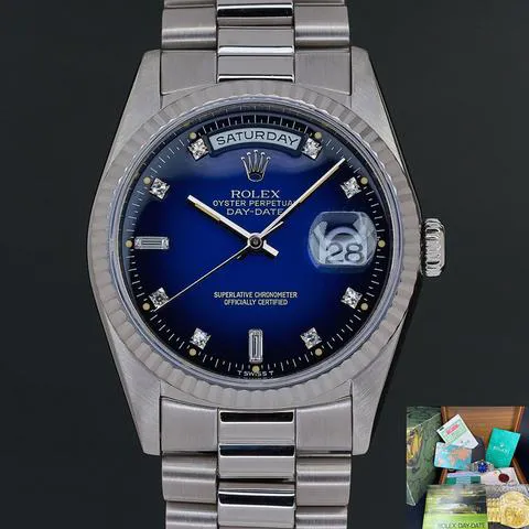 Rolex Day-Date 36 18239 36mm White gold Blue