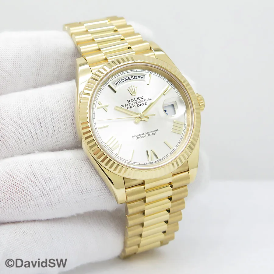 Rolex Day-Date 40 228238 40mm Yellow gold Silver