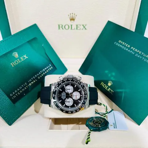 Rolex Daytona 126519LN 40mm White gold Black 3