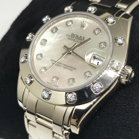 Rolex Pearlmaster 81319 34mm White gold Mother-of-pearl