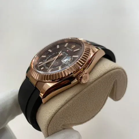 Rolex Sky-Dweller 326235 42mm Rose gold Brown 7