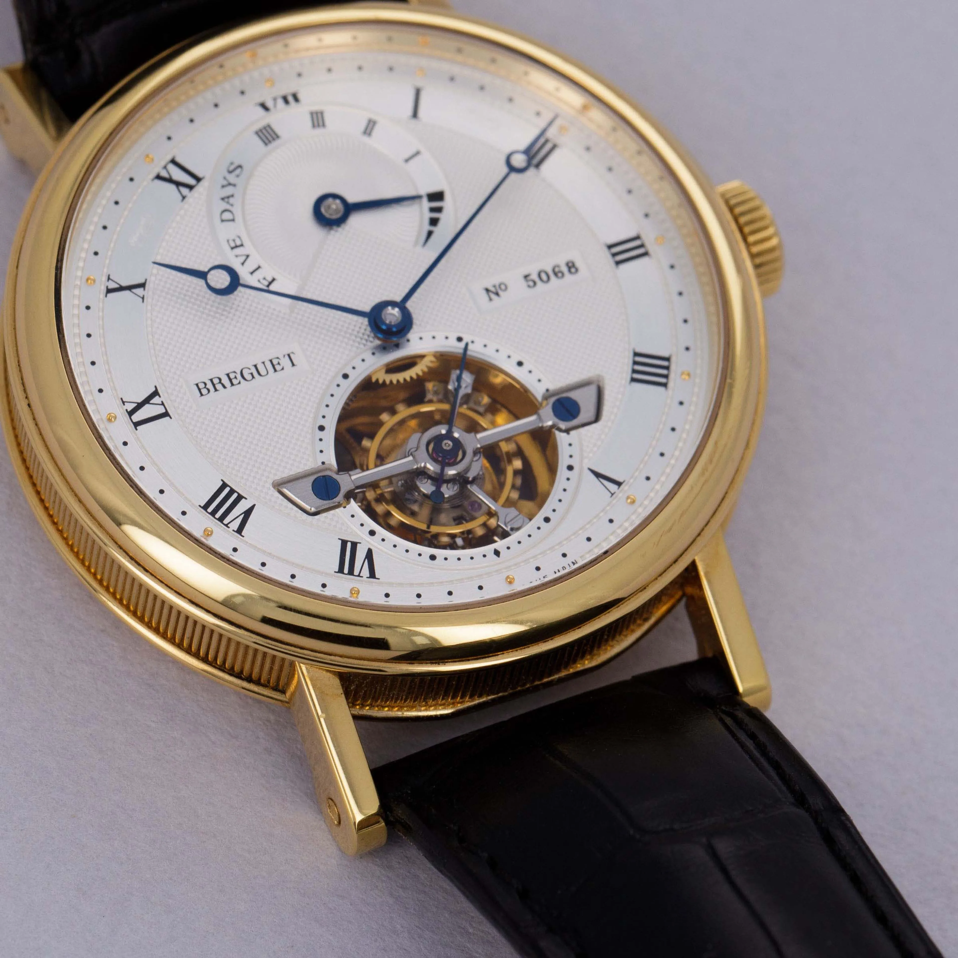 Breguet Classique Tourbillon 5317 39mm Yellow gold Silver 1