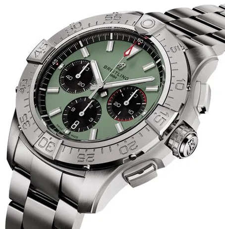 Breitling Avenger AB0147101L1A1 44mm Stainless steel Green 2