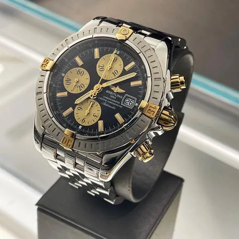 Breitling Chronomat B13356 44mm Yellow gold and Stainless steel Black 2