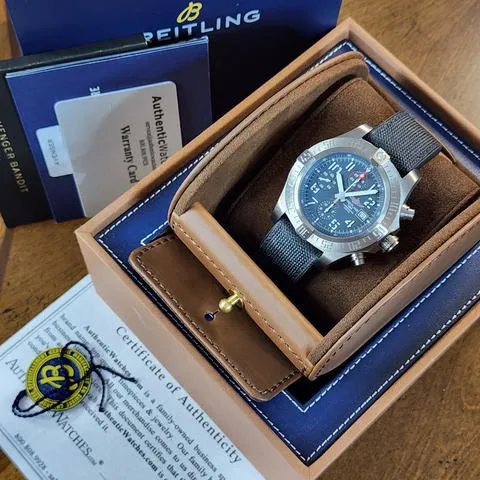 Breitling Avenger E13383101M2W1 45mm Titanium Gray 2