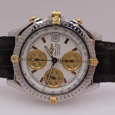 Breitling Chronomat B13350 40mm Steel White 2